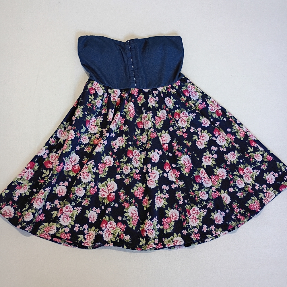 Papaya Strapless Floral Dress Sz M - Blue and Pink Summer Spring Preppy - Picture 1 of 8